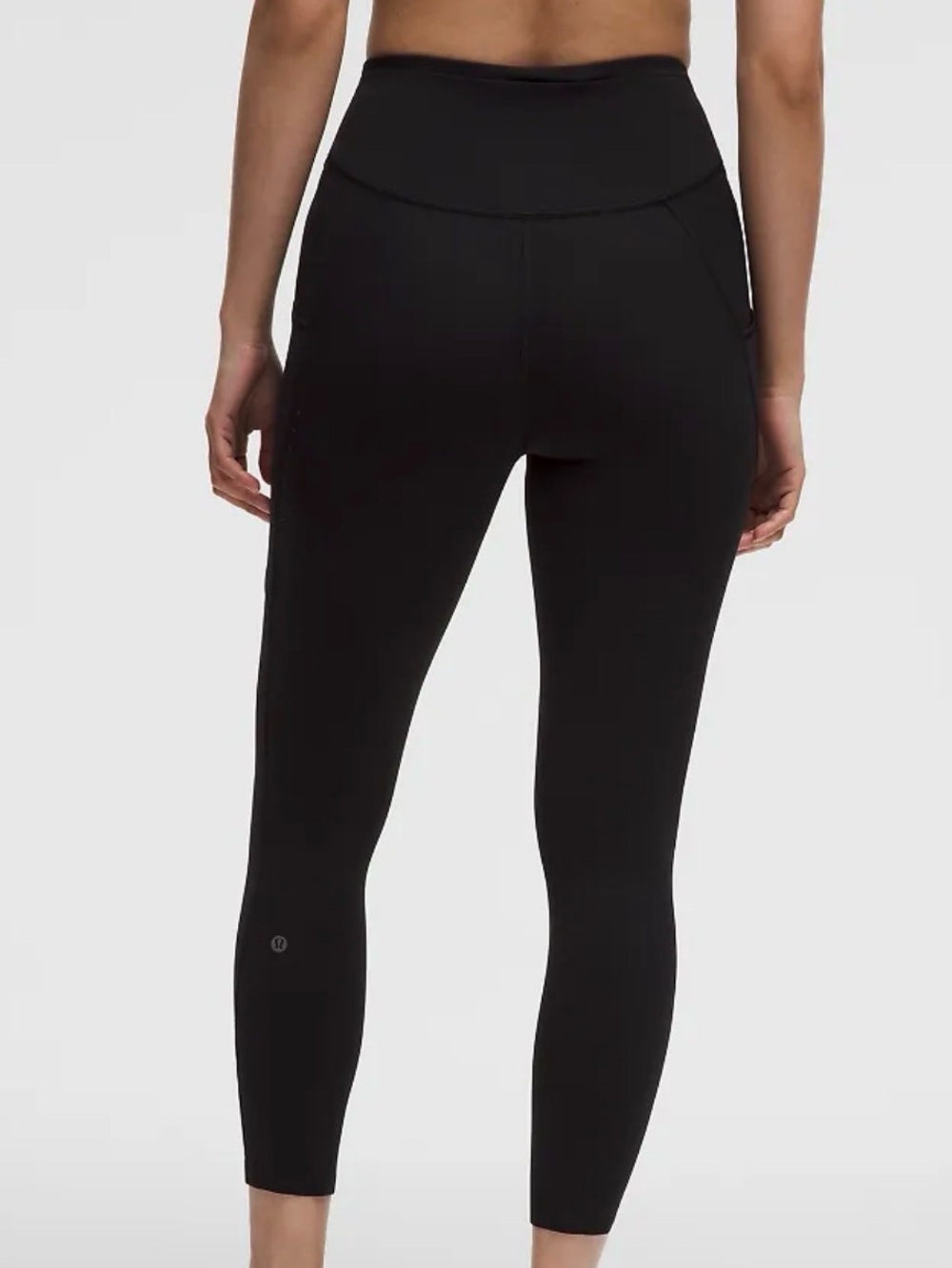 Lululemon Fast and Free High Rise Tight - Black - Size 4